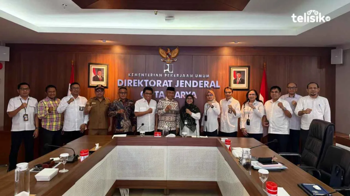 Difasilitasi Ridwan Bae, Bupati Muna Bahas Usulan Program Pembangunan di Kementerian PU